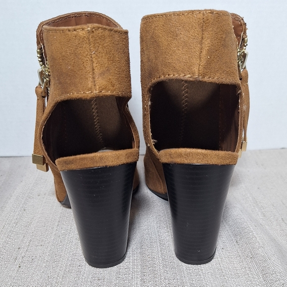 A.N.A Tan Faux Suede Open Toe Side Zip Block Heel Sandals "ANA JACO" 7 1/2M - Picture 10 of 16